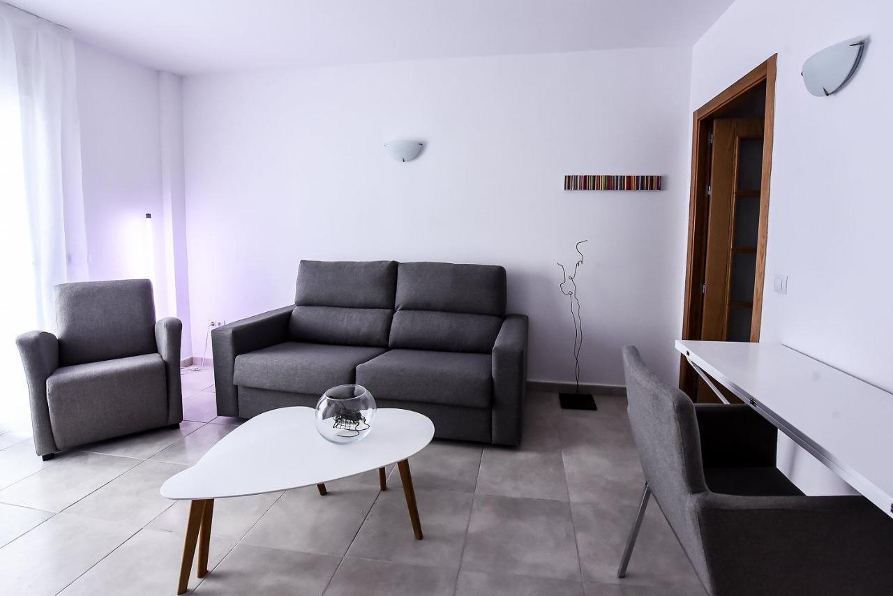 Sal Mar Suites Santa Eularia des Riu Eksteriør bilde