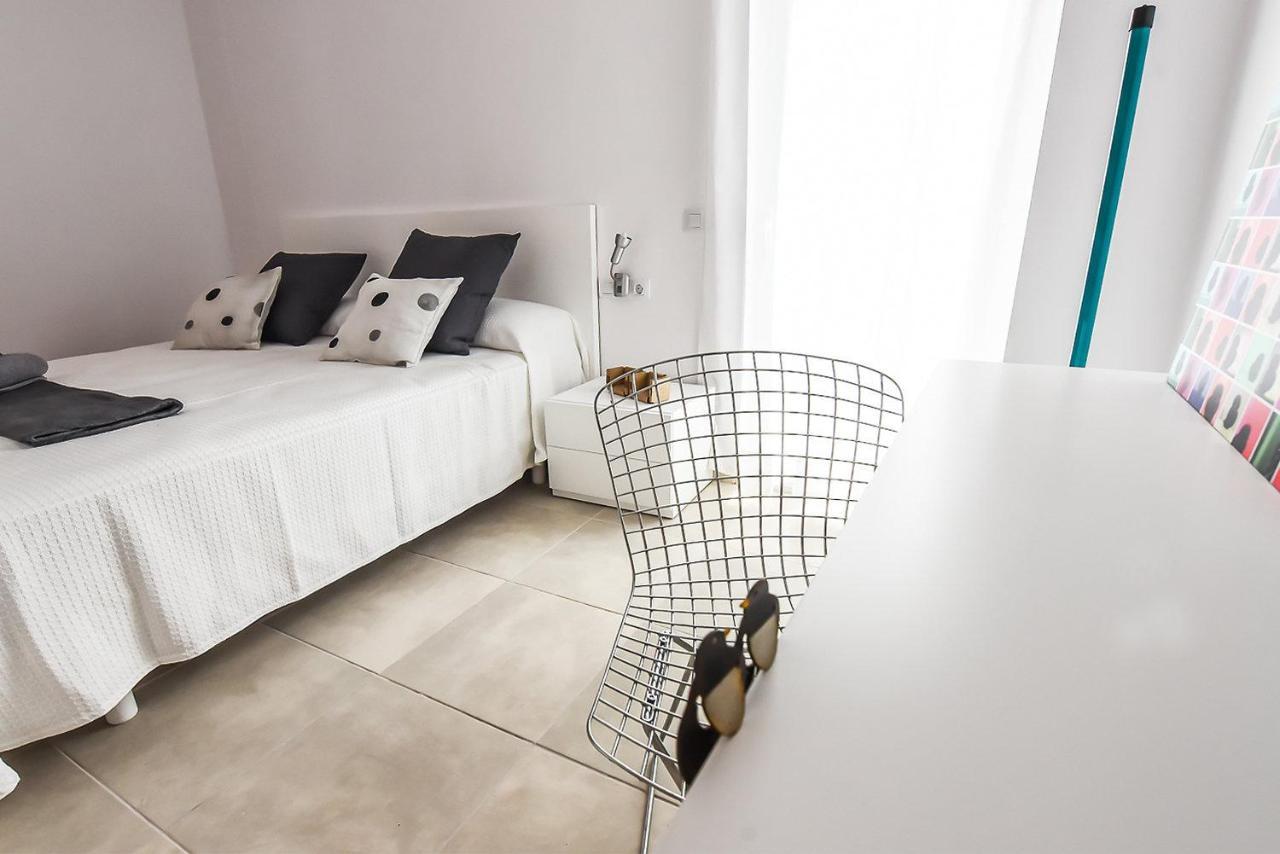 Sal Mar Suites Santa Eularia des Riu Eksteriør bilde