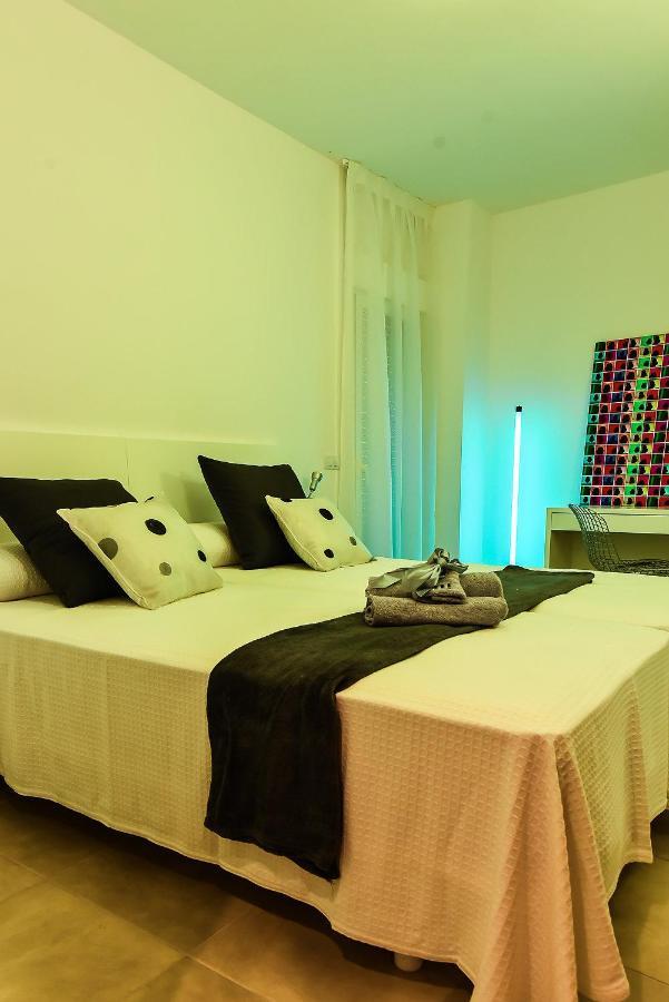 Sal Mar Suites Santa Eularia des Riu Eksteriør bilde