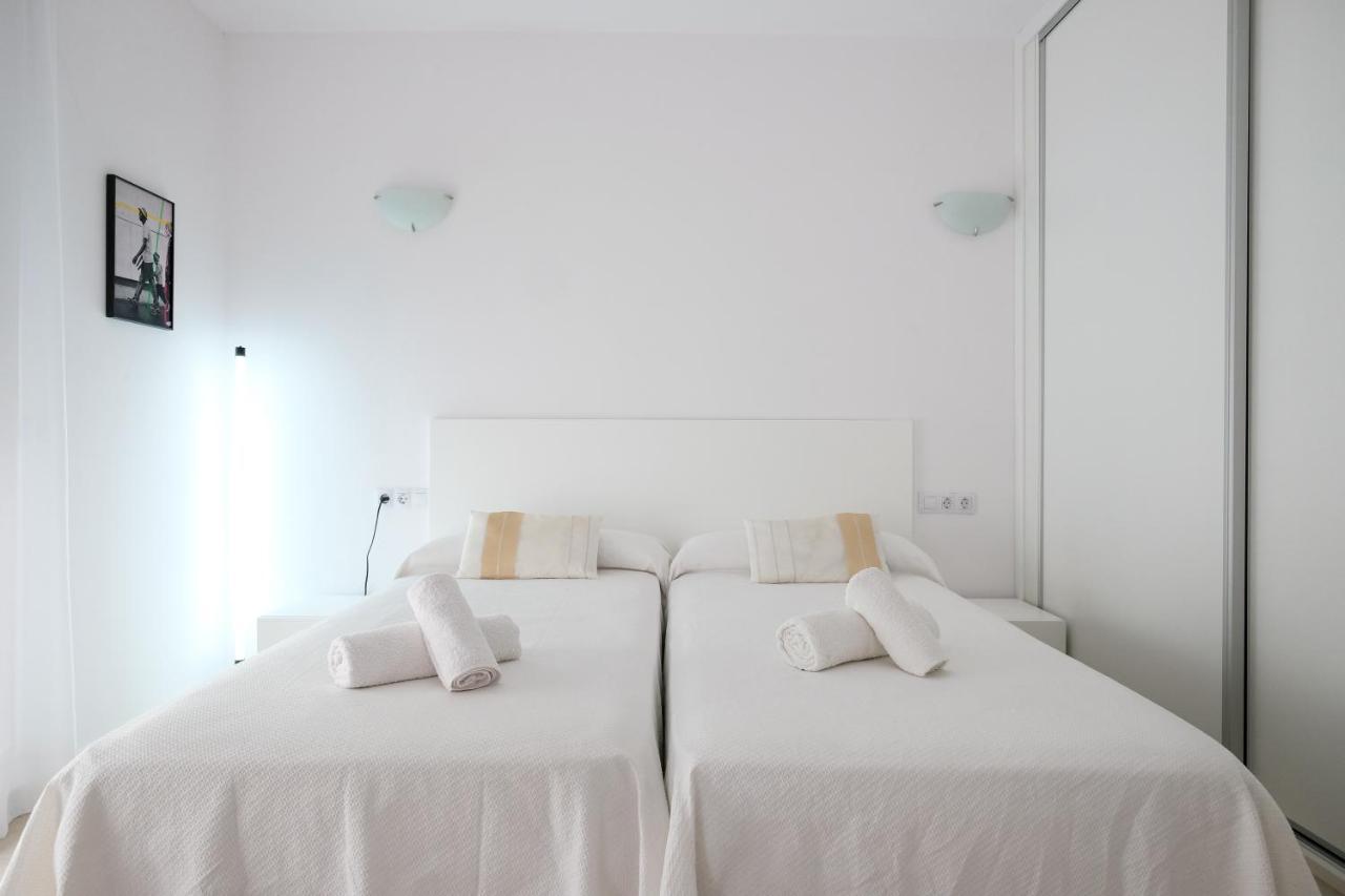 Sal Mar Suites Santa Eularia des Riu Eksteriør bilde