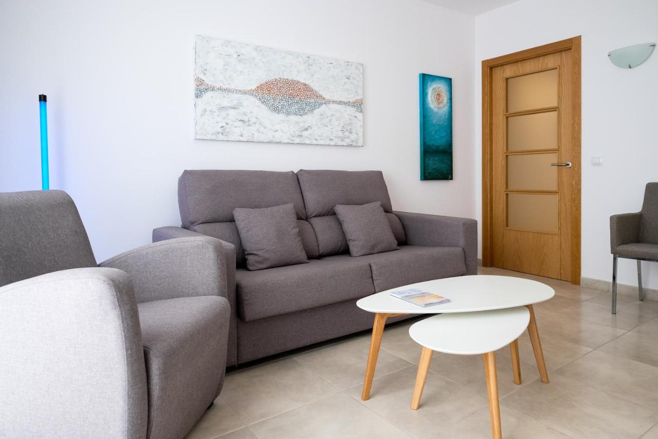 Sal Mar Suites Santa Eularia des Riu Eksteriør bilde