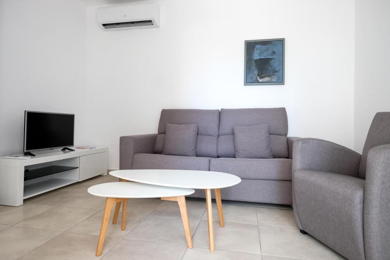 Sal Mar Suites Santa Eularia des Riu Eksteriør bilde