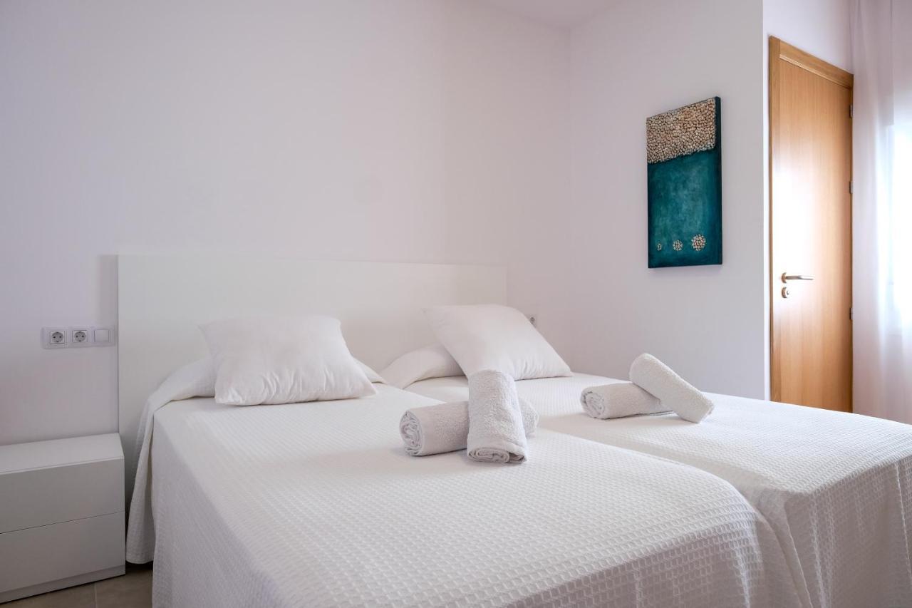 Sal Mar Suites Santa Eularia des Riu Eksteriør bilde